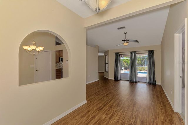 7805 38TH COURT E, Sarasota, FL 34243