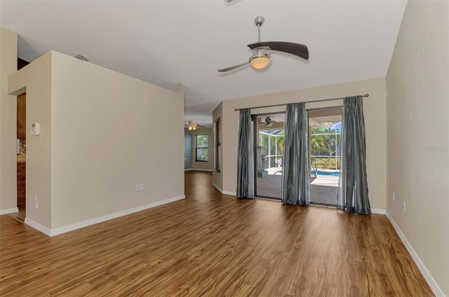 7805 38TH COURT E, Sarasota, FL 34243