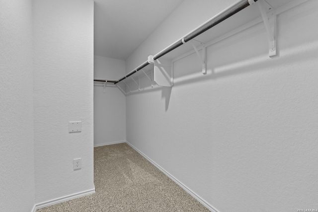 14715 Armstrong Fld, San Antonio, TX 78245