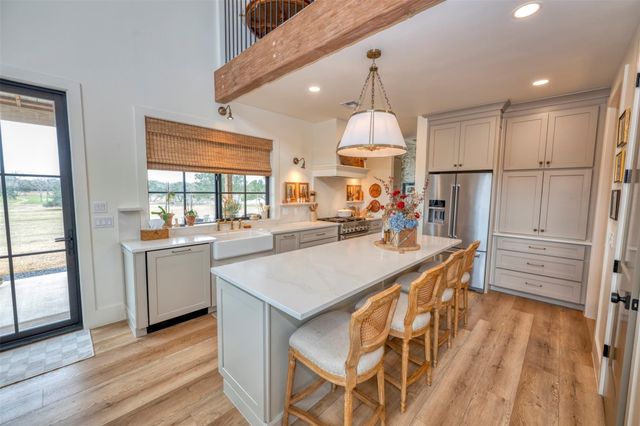 3748 Fm 1457, Round Top, TX 78954