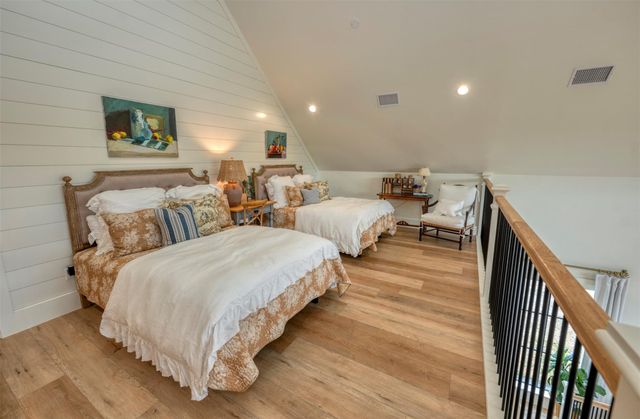 3748 Fm 1457, Round Top, TX 78954