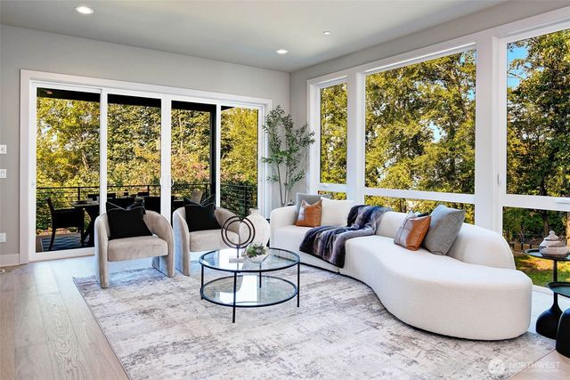 4408 102nd Court NE, Kirkland, WA 98033