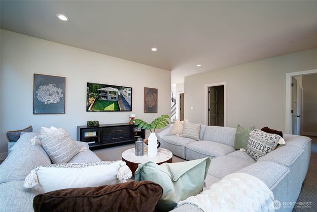 4408 102nd Court NE, Kirkland, WA 98033