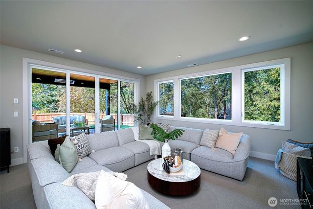 4408 102nd Court NE, Kirkland, WA 98033