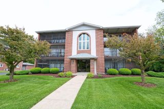 14551 S RAVINIA Avenue 3-A, Orland Park, IL 60462