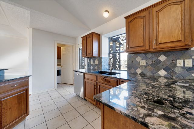 1111 Timbercreek Drive, Allen, TX 75002