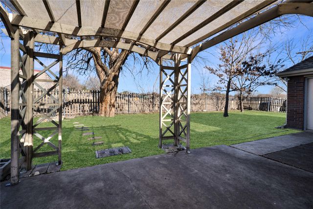 1111 Timbercreek Drive, Allen, TX 75002