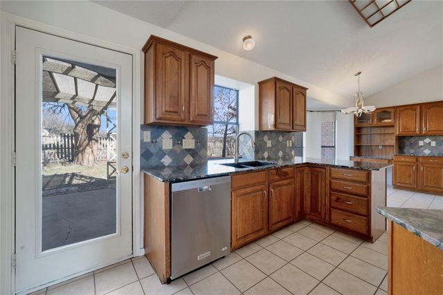 1111 Timbercreek Drive, Allen, TX 75002