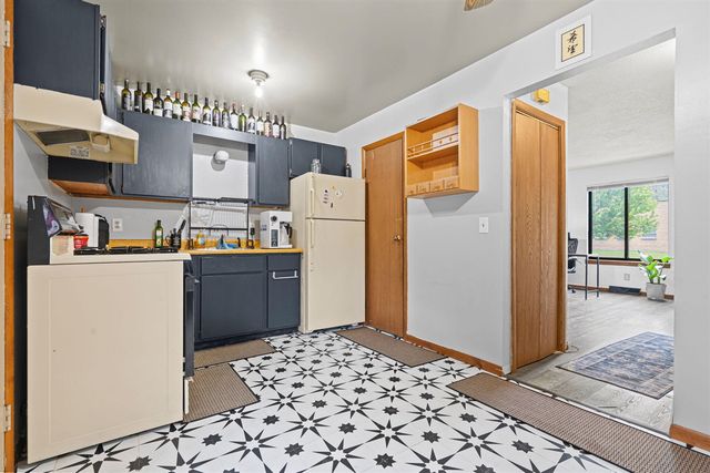 2213 Newark Avenue, Grand Rapids, MI 49507