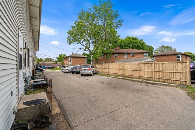 2213 Newark Avenue, Grand Rapids, MI 49507