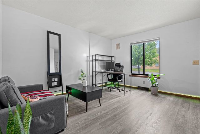 2213 Newark Avenue, Grand Rapids, MI 49507