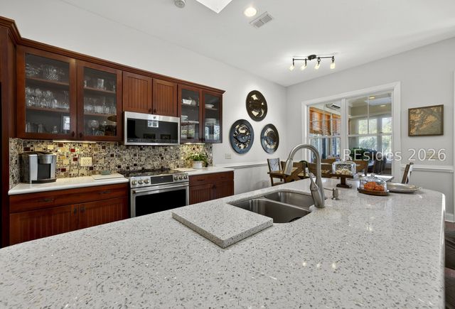 16 Bermuda Pointe Cir, Hilton Head Island, SC 29926