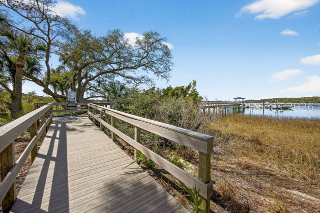 16 Bermuda Pointe Cir, Hilton Head Island, SC 29926