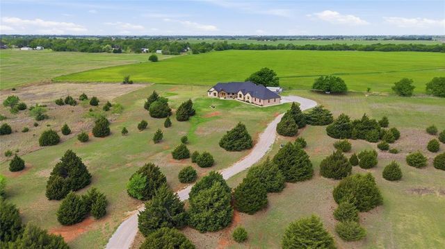 579 N Cemetery Road, Tuttle, OK 73089