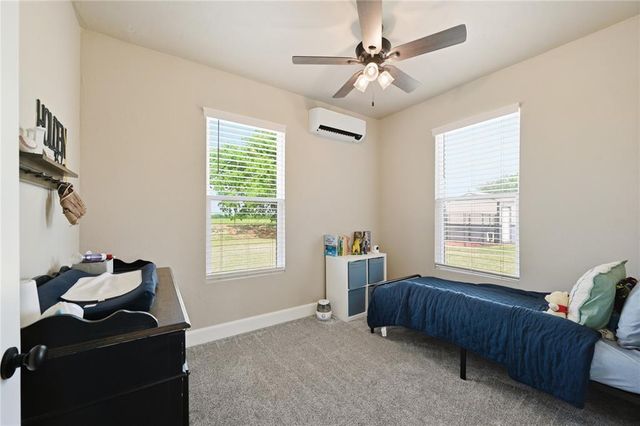 579 N Cemetery Road, Tuttle, OK 73089