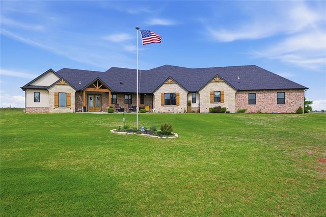 579 N Cemetery Road, Tuttle, OK 73089