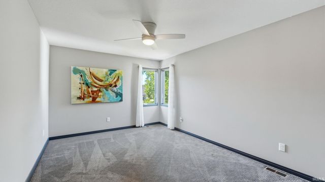 10228 Chambord Knoll, Fort Wayne, IN 46835