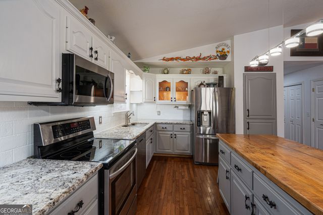 25 Winchester Woods, Murphy, NC 28906