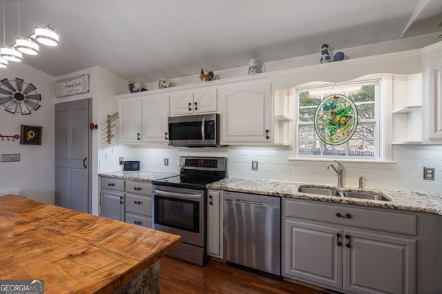 25 Winchester Woods, Murphy, NC 28906