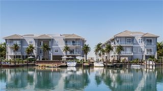 1624 Gulf Shore BLVD N 202, Naples, FL 34102
