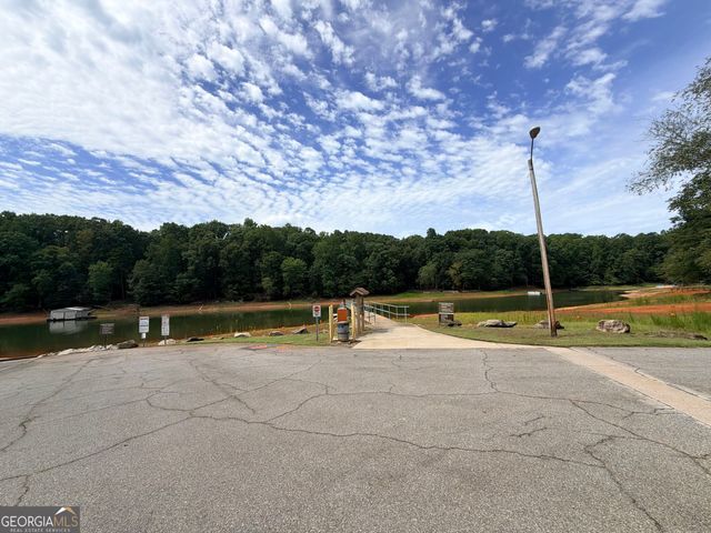 244 Skyline Way, Lavonia, GA 30553