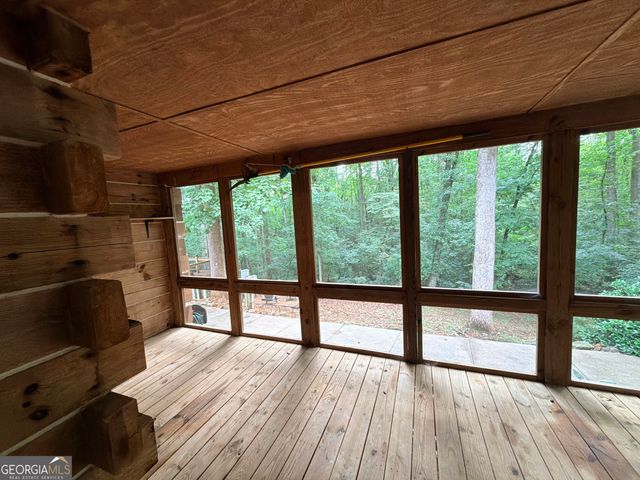 244 Skyline Way, Lavonia, GA 30553