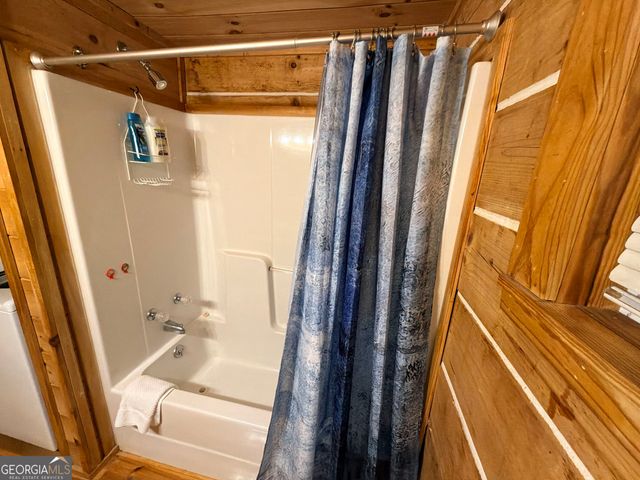 244 Skyline Way, Lavonia, GA 30553