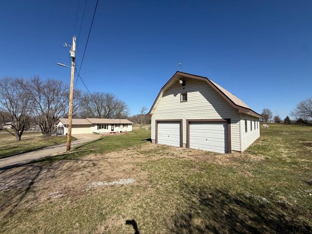 2302 Cornelia Street, Bellevue, NE 68147