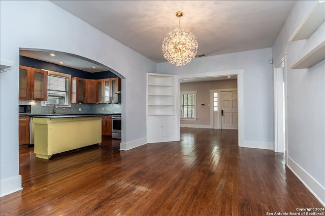350 CARNAHAN ST, San Antonio, TX 78209