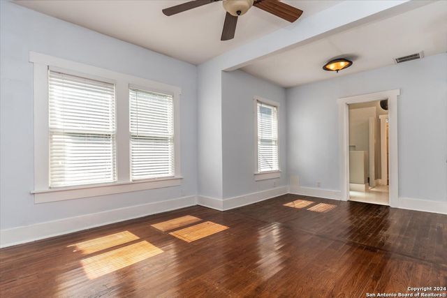 350 CARNAHAN ST, San Antonio, TX 78209