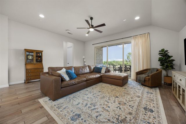 1200 Scenic Green LOOP, Georgetown, TX 78628
