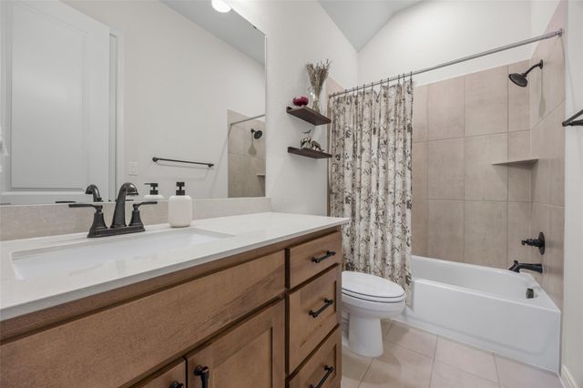 1200 Scenic Green LOOP, Georgetown, TX 78628