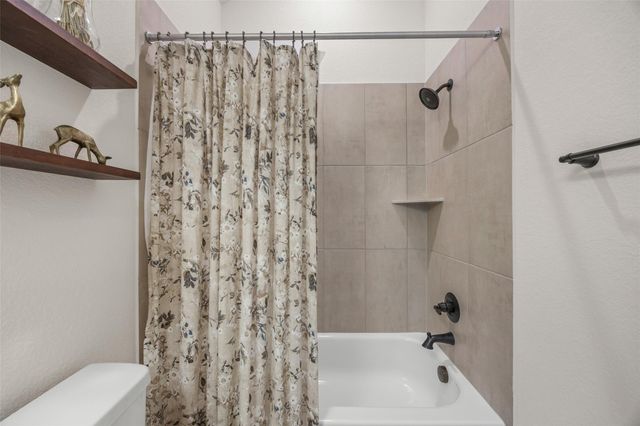 1200 Scenic Green LOOP, Georgetown, TX 78628
