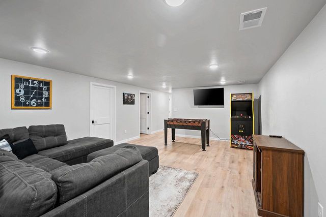 1855 ST AGNES DRIVE, Green Bay, WI 54304