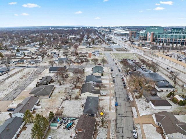 1855 ST AGNES DRIVE, Green Bay, WI 54304