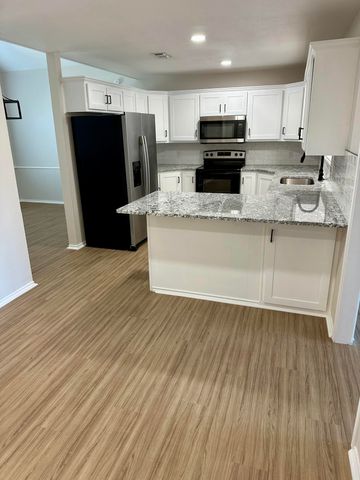 5821 80th Street, Lubbock, TX 79424