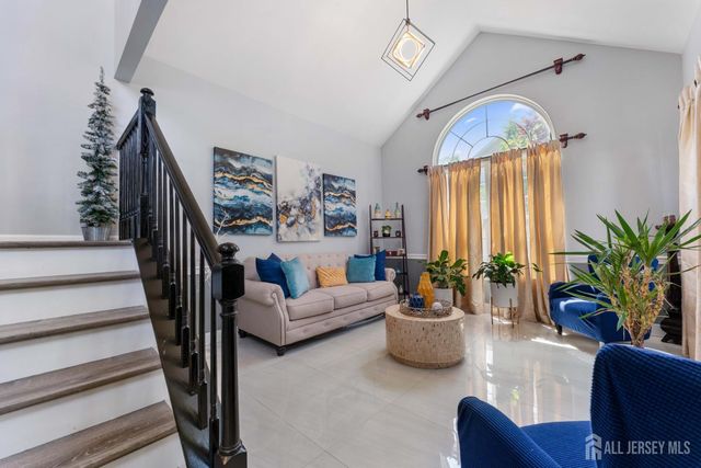 16 Biesiada Court, Parlin, NJ 08859