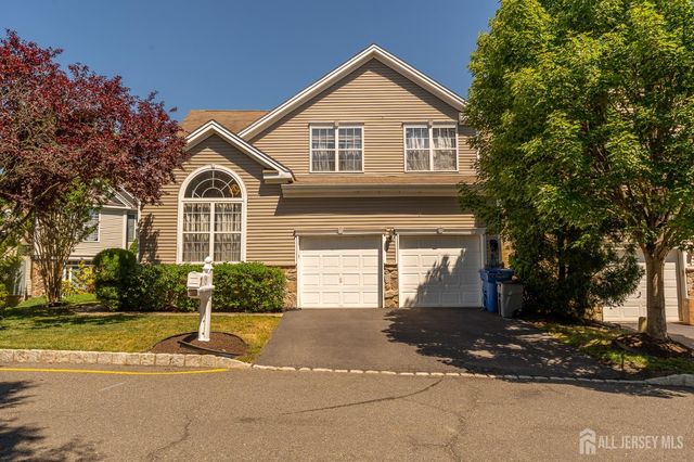 16 Biesiada Court, Parlin, NJ 08859