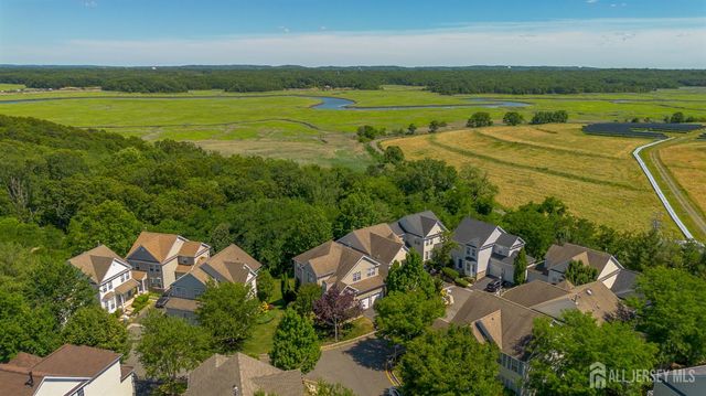 16 Biesiada Court, Parlin, NJ 08859