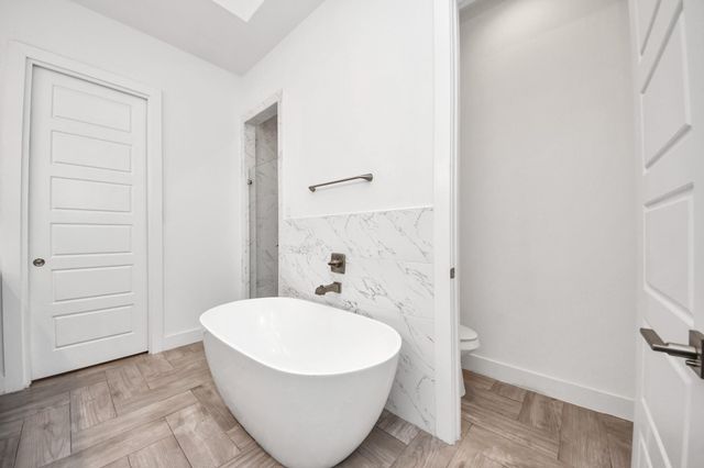 1703 Cedrocanna Lane, Houston, TX 77091