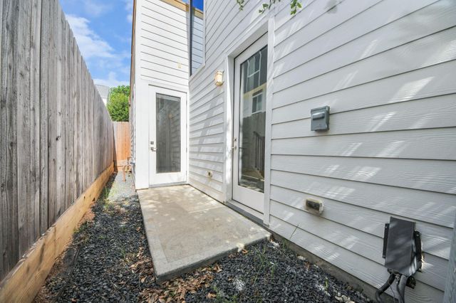 1703 Cedrocanna Lane, Houston, TX 77091