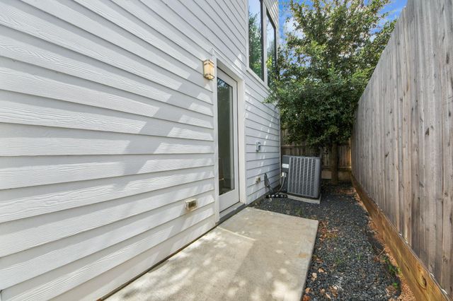 1703 Cedrocanna Lane, Houston, TX 77091