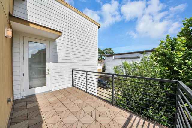 1703 Cedrocanna Lane, Houston, TX 77091