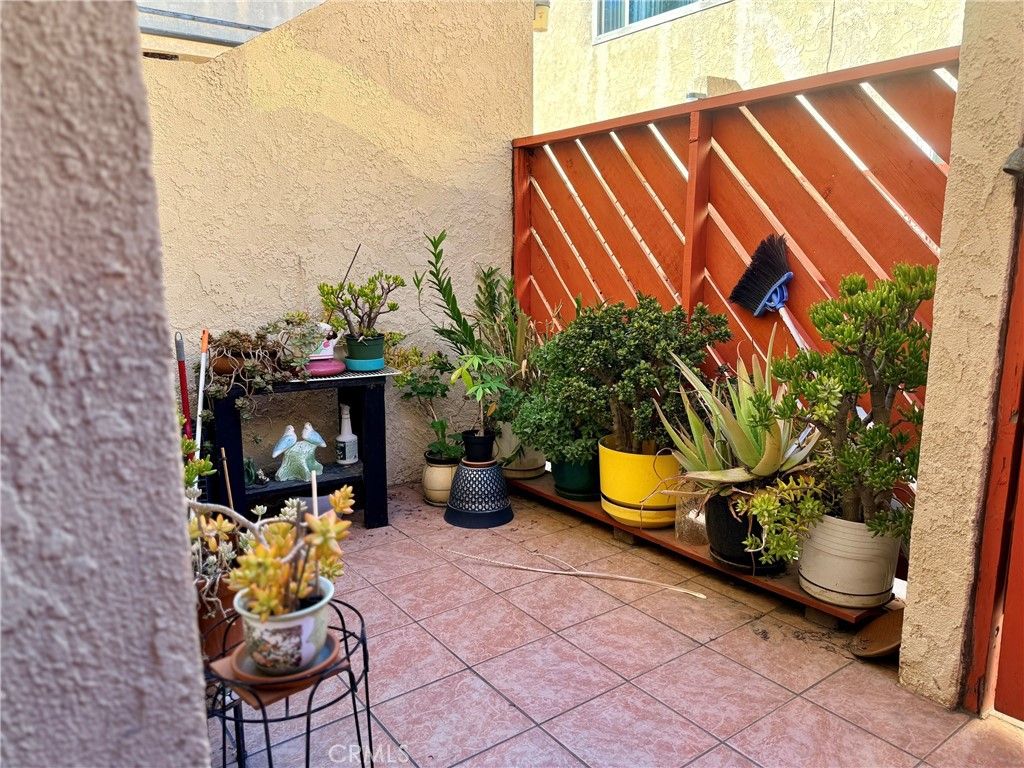 1701 Neil Armstrong 113, Montebello, CA 90640 — photo 2