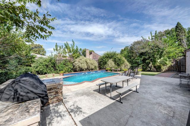 4154 Wildacres Drive, Houston, TX 77072