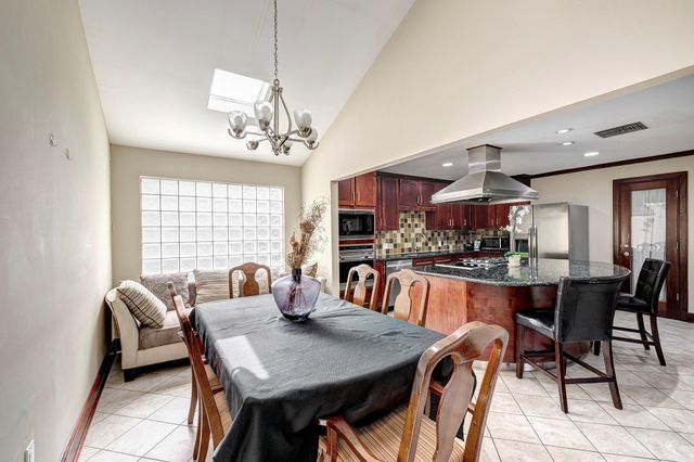 4154 Wildacres Drive, Houston, TX 77072