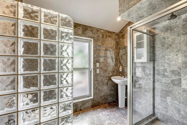 4154 Wildacres Drive, Houston, TX 77072