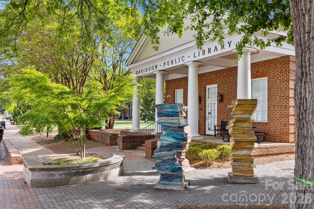 11328 Westbranch Parkway, Davidson, NC 28036