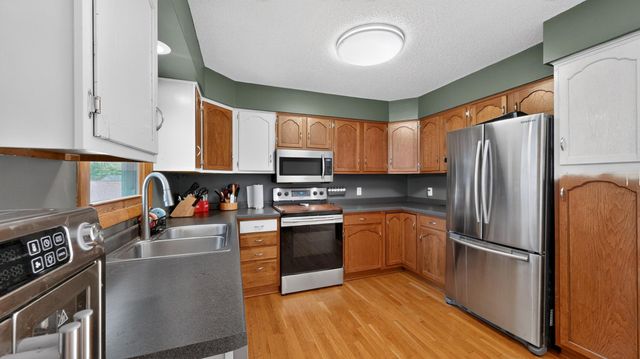 1469 6th Avenue SW, Rochester, MN 55902