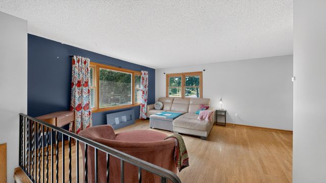 1469 6th Avenue SW, Rochester, MN 55902